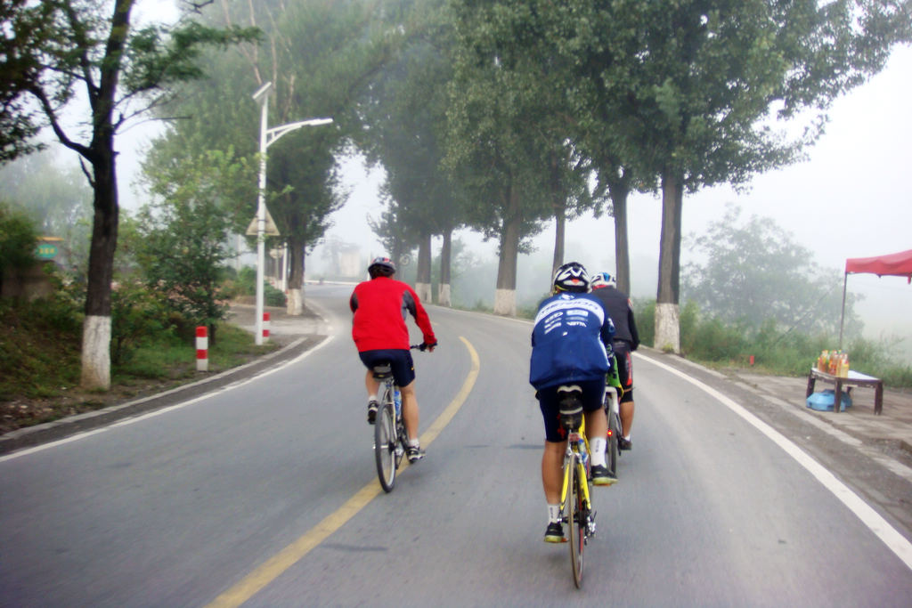 04 去潭柘寺的老哥.jpg