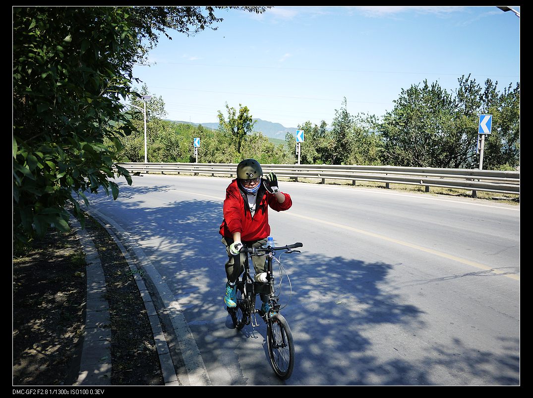 好Q的头盔，Cosplayl里顺来的吧！萌，萌，萌！