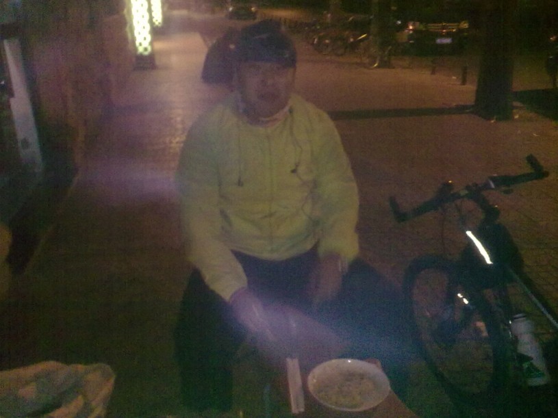 一碗轻松消灭  接着又来一份米线.jpg