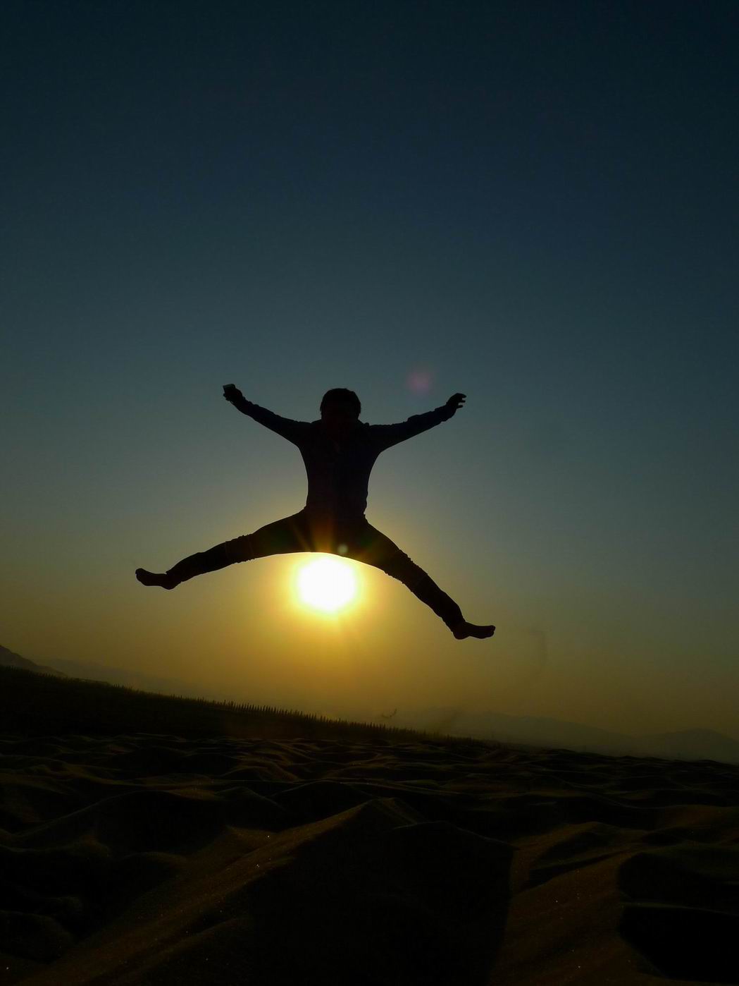 绝对是累的。。