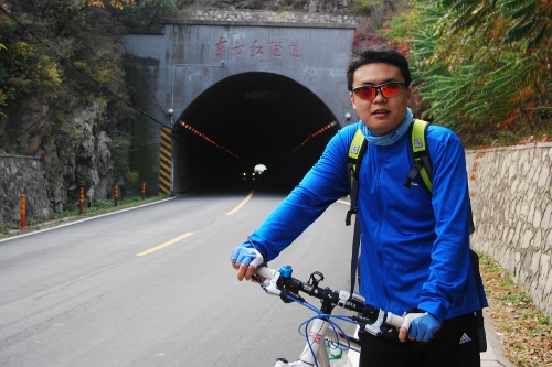 感谢帮我拍这张照片的兄弟，我忘记了他的ID，实在对不住，似乎是大曾？如果看到加我哈~ ...