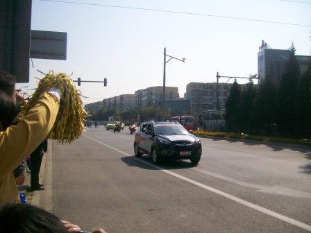 貌似汽车比赛！！