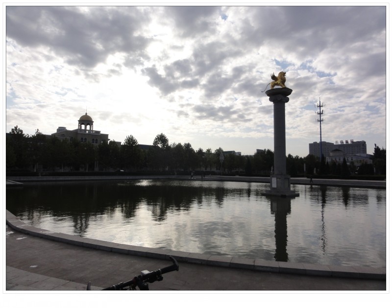 在这休息偶遇满队等车友偶