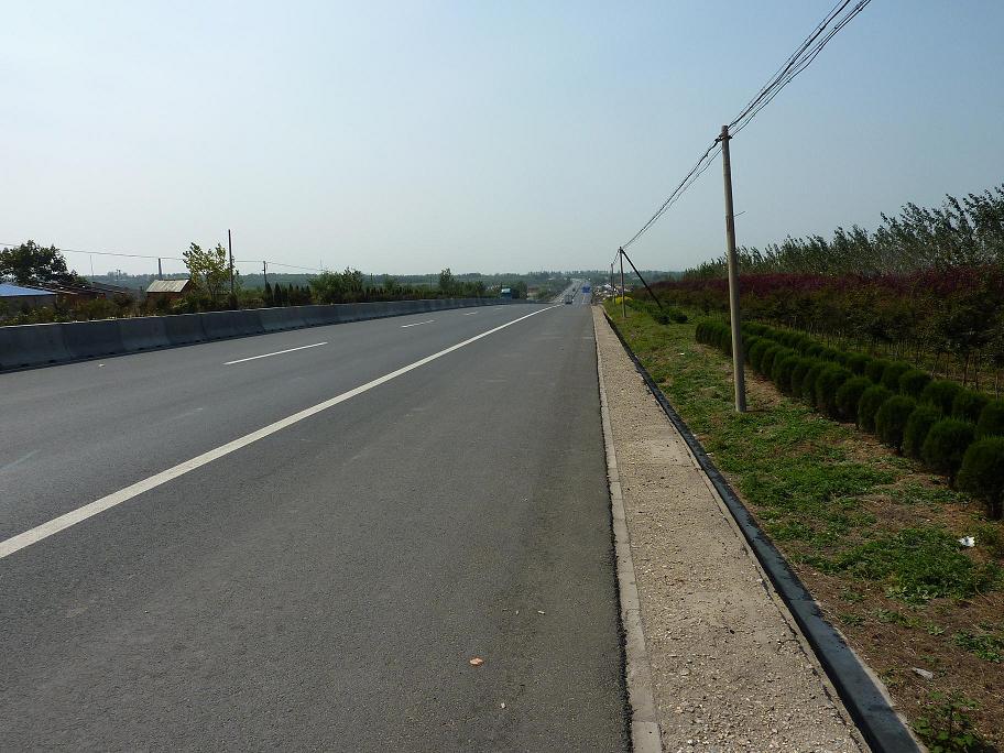 這大坡。來的時候都不知道怎麼上來的。。。這級別的少說也有10個