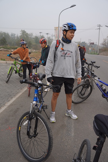 摔车的贱民同学