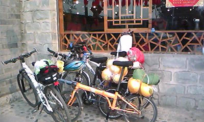 手机拍京石路山西面馆