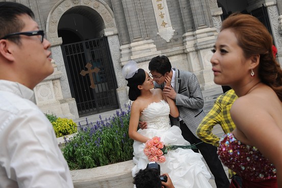 如果广东省副秘书长张枫改善居民性生活质量从而让生活幸福的提议得到实施，这样的场景在广东省也许将更常见 ...