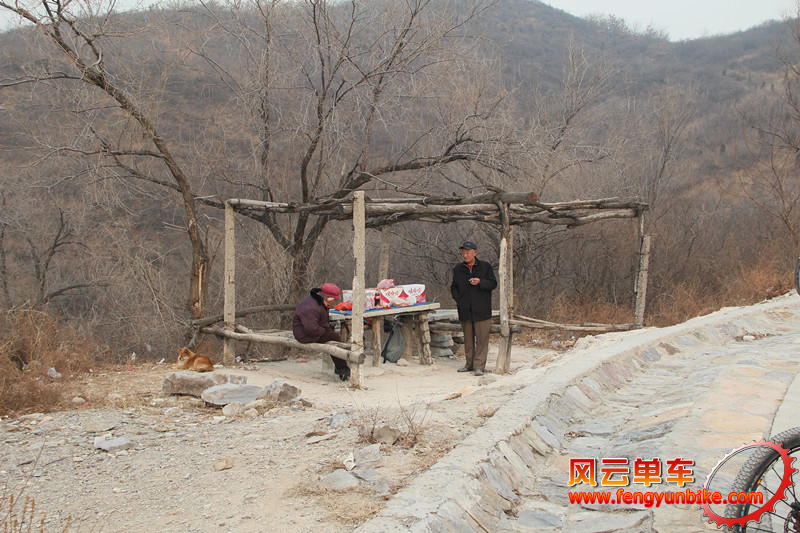 这就是著名的茶棚