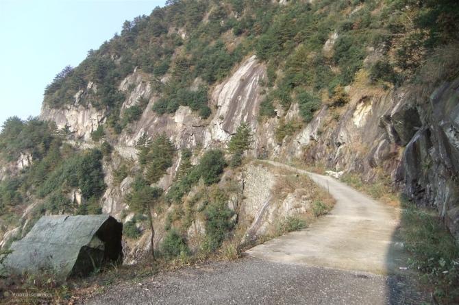 九宫山到石龙峡方向
