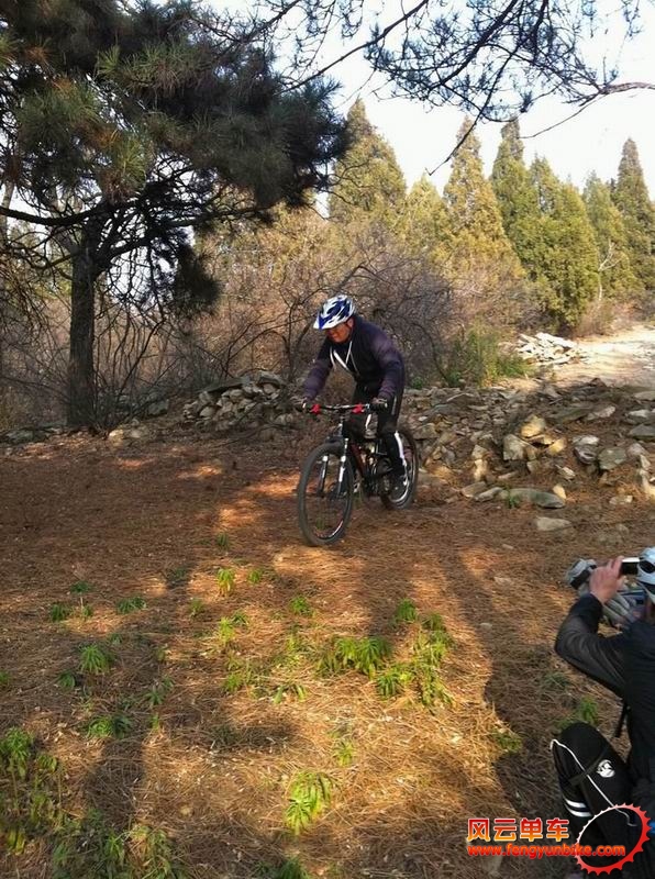 52bike的茄子老板飞包