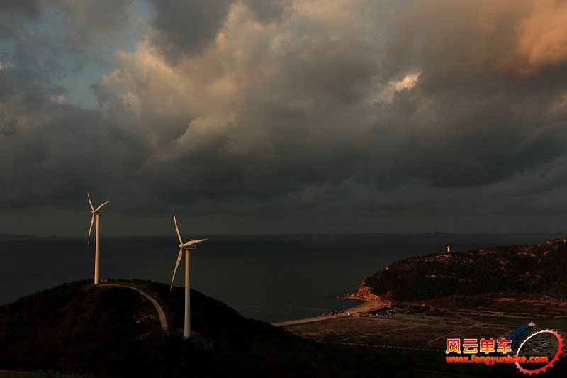 日落下的月牙湾