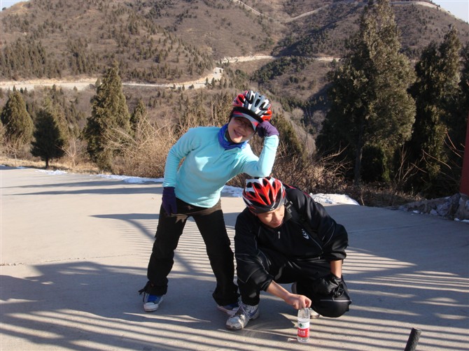 最男人不容易啊