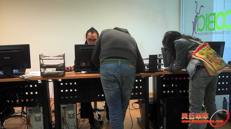 12.2011年11月28日 @EccoBici办公室 我要租车！.jpg