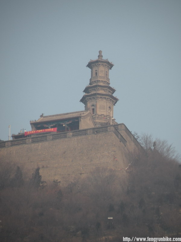 2012,1.8.爬冶仙塔 (6).jpg