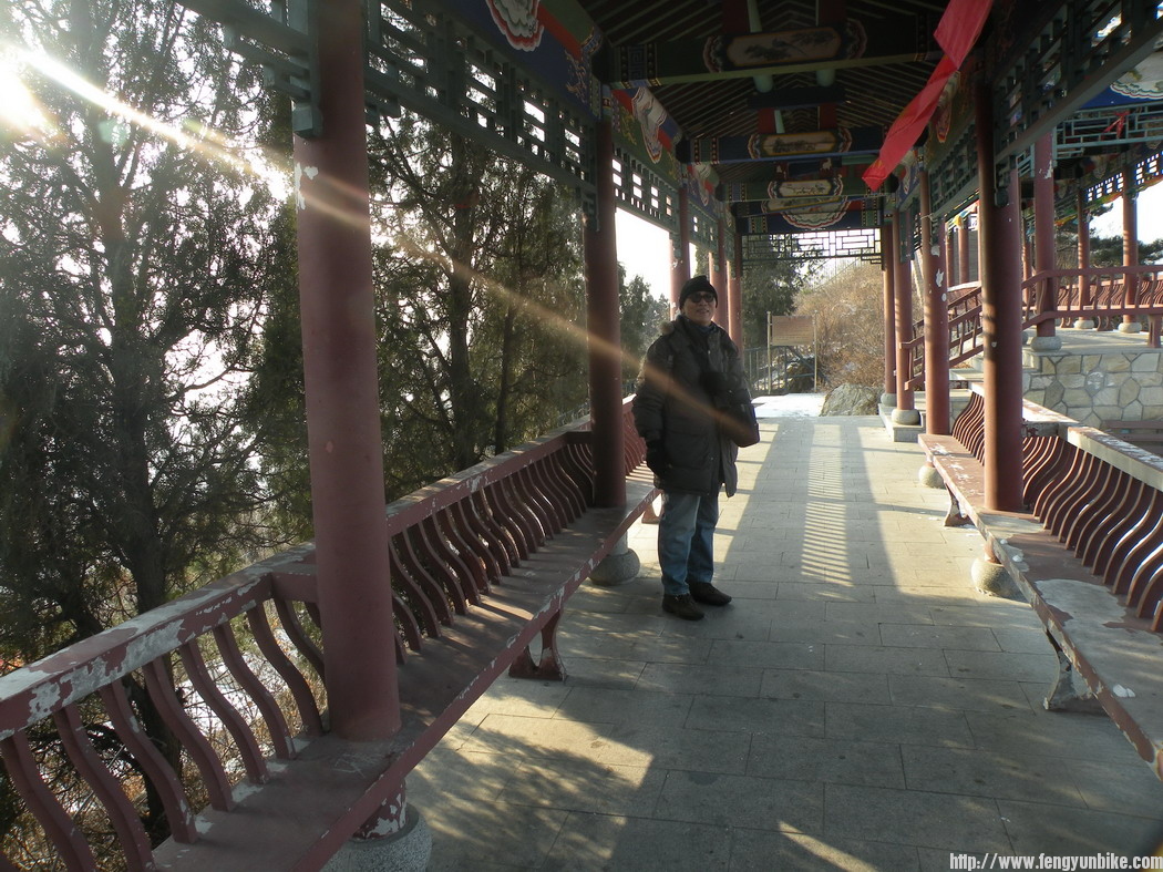 2012,1.8.爬冶仙塔 (52).JPG