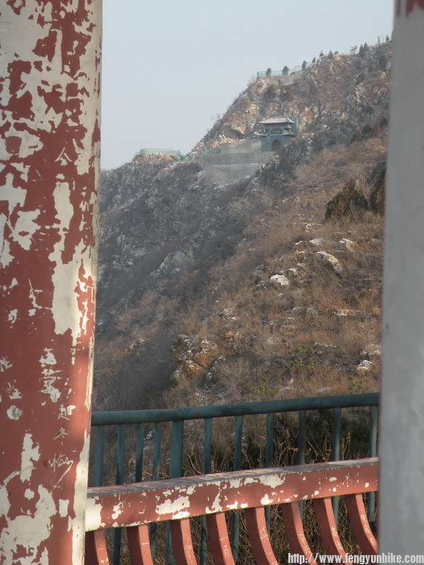 2012,1.8.爬冶仙塔 (60).jpg