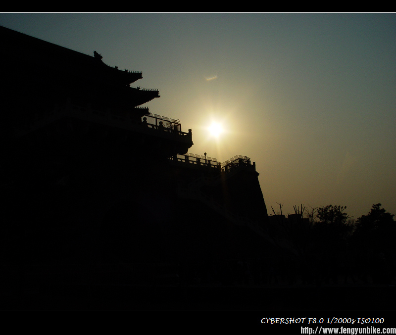 刚出地铁，箭楼