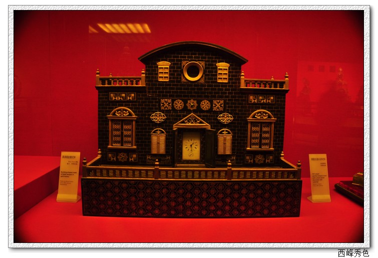 楼式钟.jpg