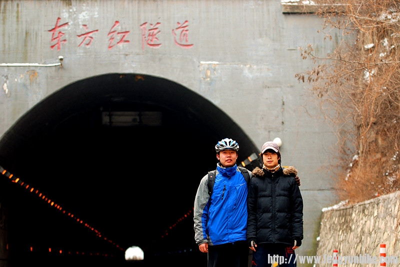 车友合影 (2).jpg