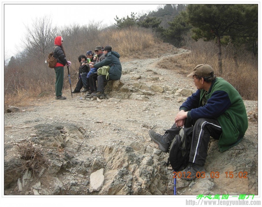 右下角是老顽童