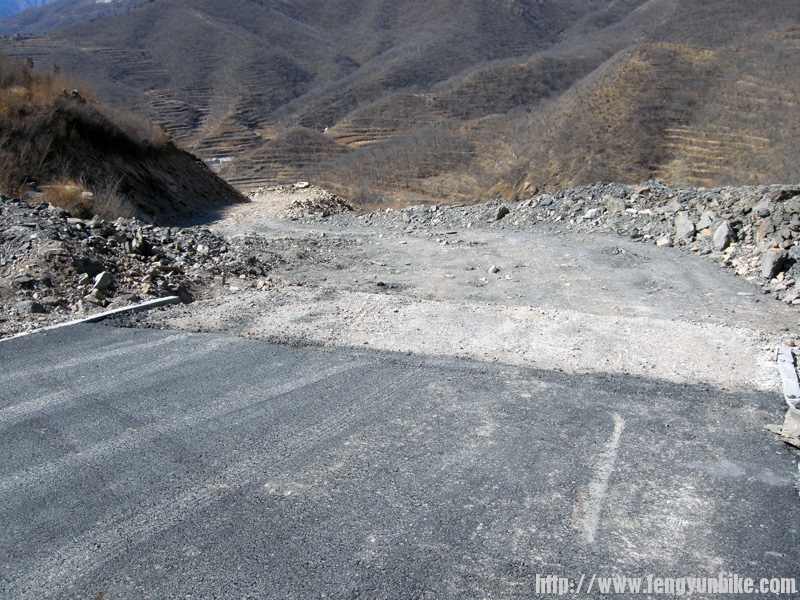 去广惠寺的路还没有修完25.jpg