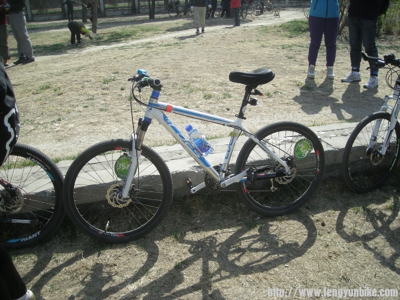 DSCN1537 (800x600) (2).jpg