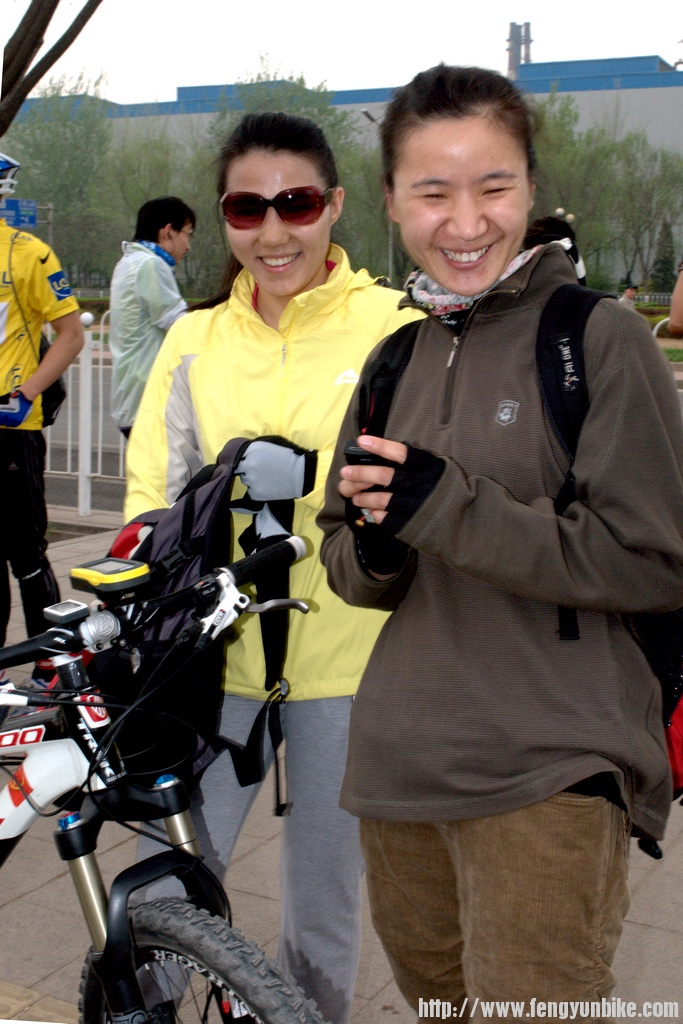 跟我要照片来了