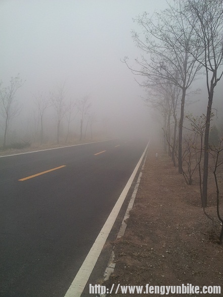 014大雾.jpg