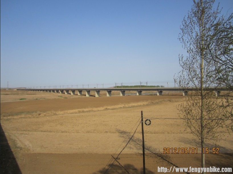 3.29大桥.jpg