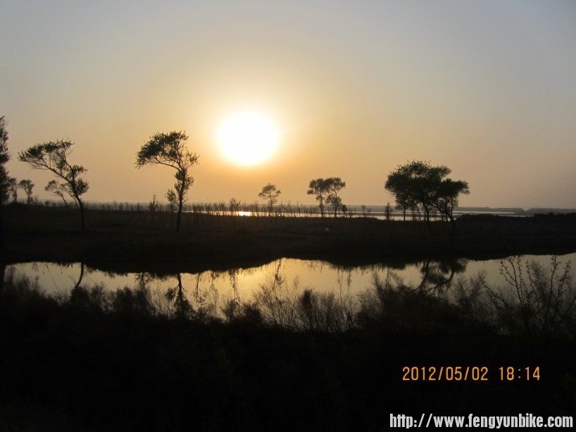 4.55夕阳.jpg