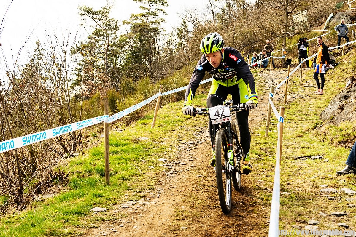 120413-bel-houffalize-xce-naef-downhill-frontal-by-kuestenbrueck.jpg