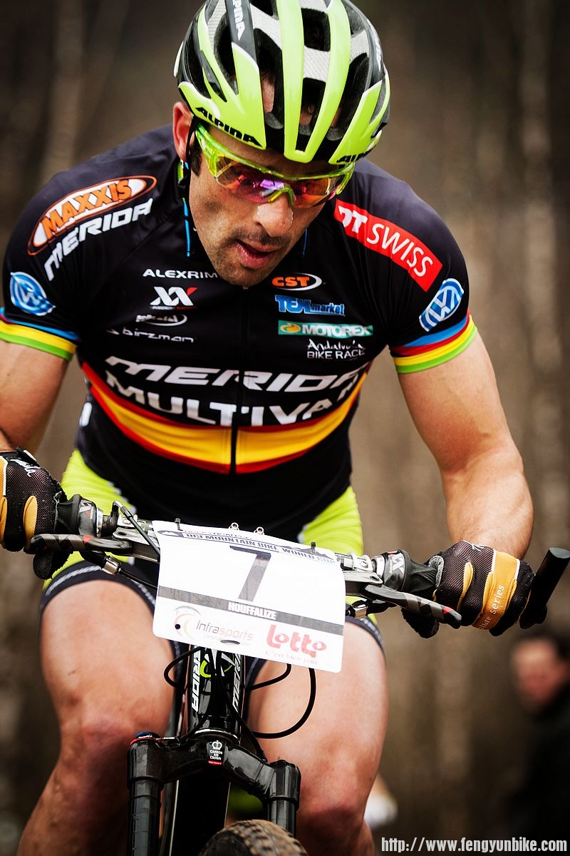 120415-bel-houffalize-xc-men-hermida-uphill-close-by-kuestenbrueck.jpg