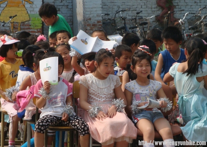 5.10红旗小学 022.jpg