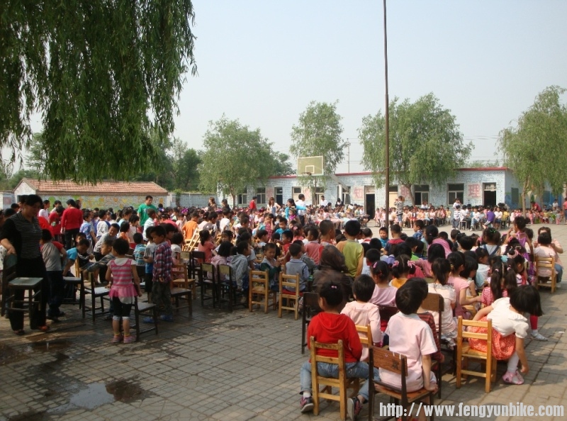 5.10红旗小学 033.jpg