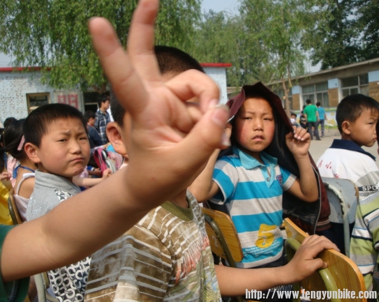 5.10红旗小学 035.jpg