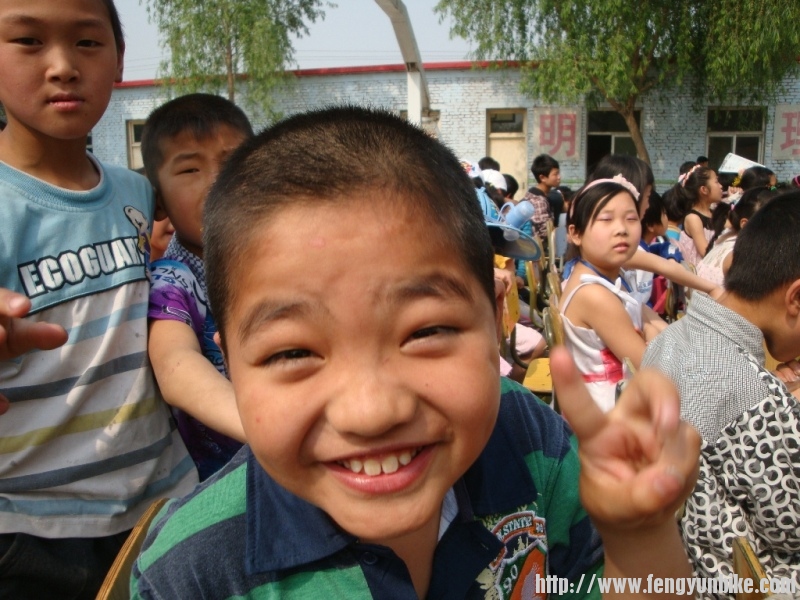 5.10红旗小学 038.jpg