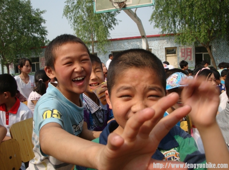 5.10红旗小学 039.jpg