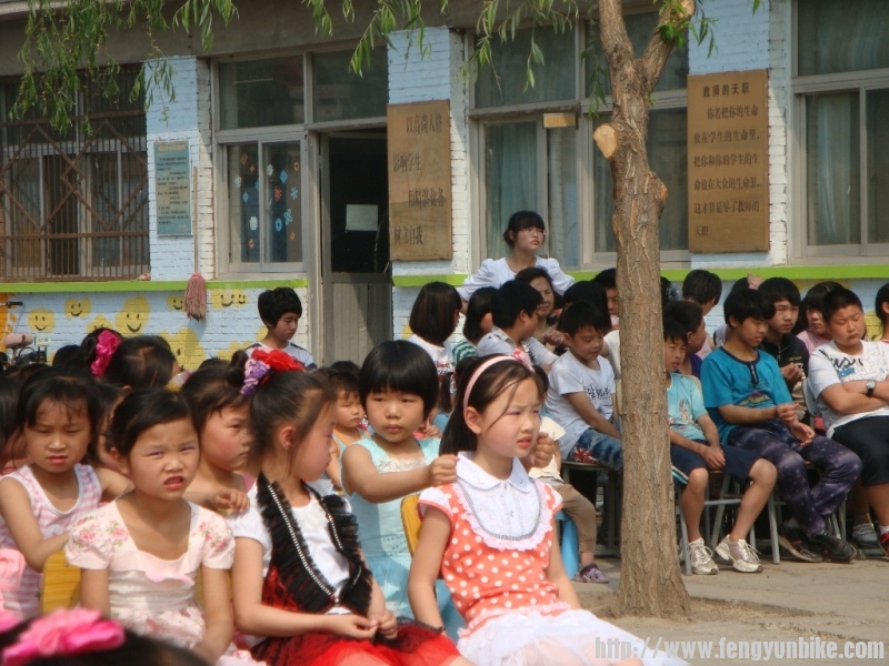 5.10红旗小学 051.jpg