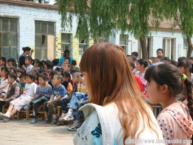 5.10红旗小学 073.jpg