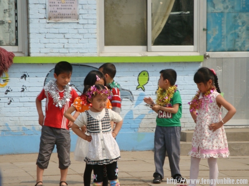 5.10红旗小学 085.jpg