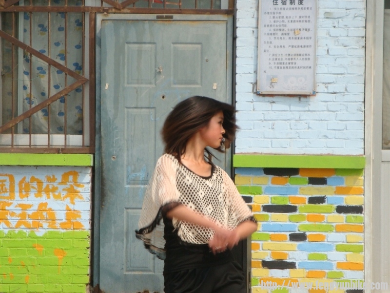 5.10红旗小学 090.jpg