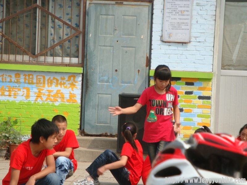 5.10红旗小学 097.jpg