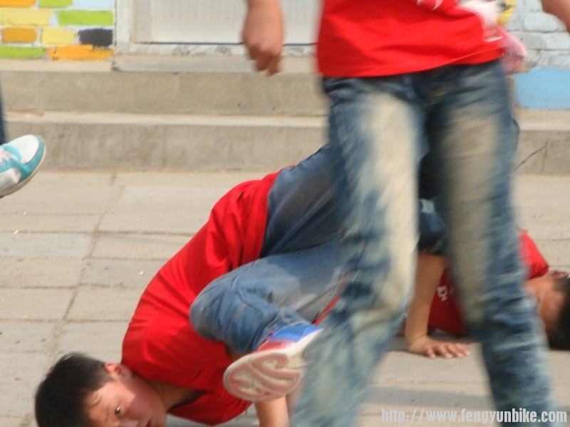 5.10红旗小学 100.jpg