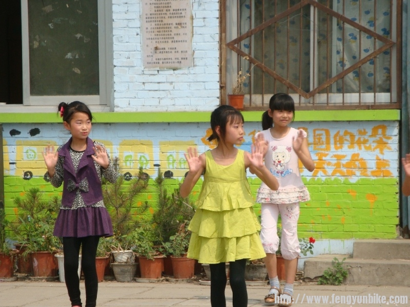 5.10红旗小学 122.jpg