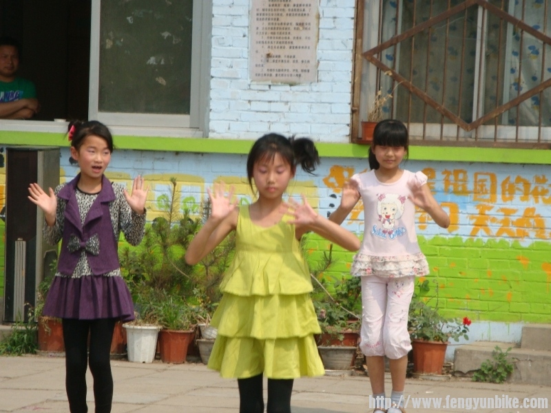 5.10红旗小学 125.jpg