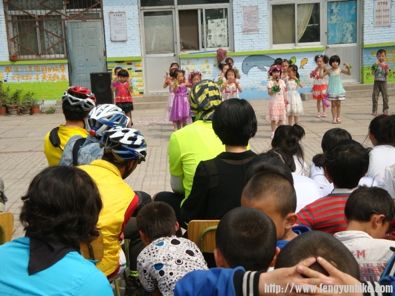 5.10红旗小学 152.jpg