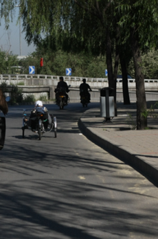 遇到骑躺车 去怀柔的车友