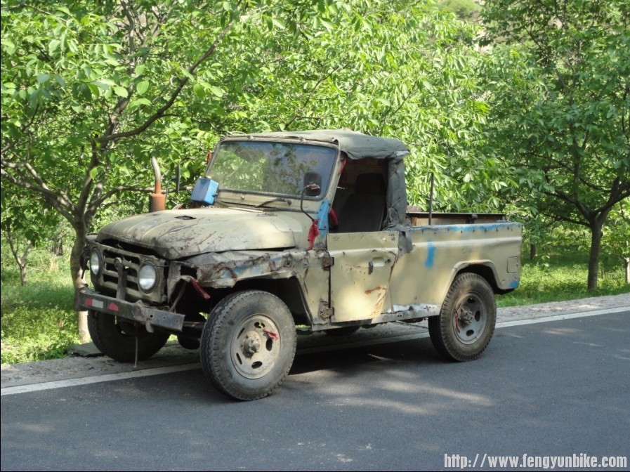 吉普.jpg
