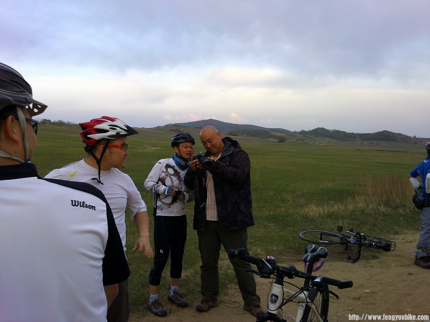 016-快 让我也看看.......JPG