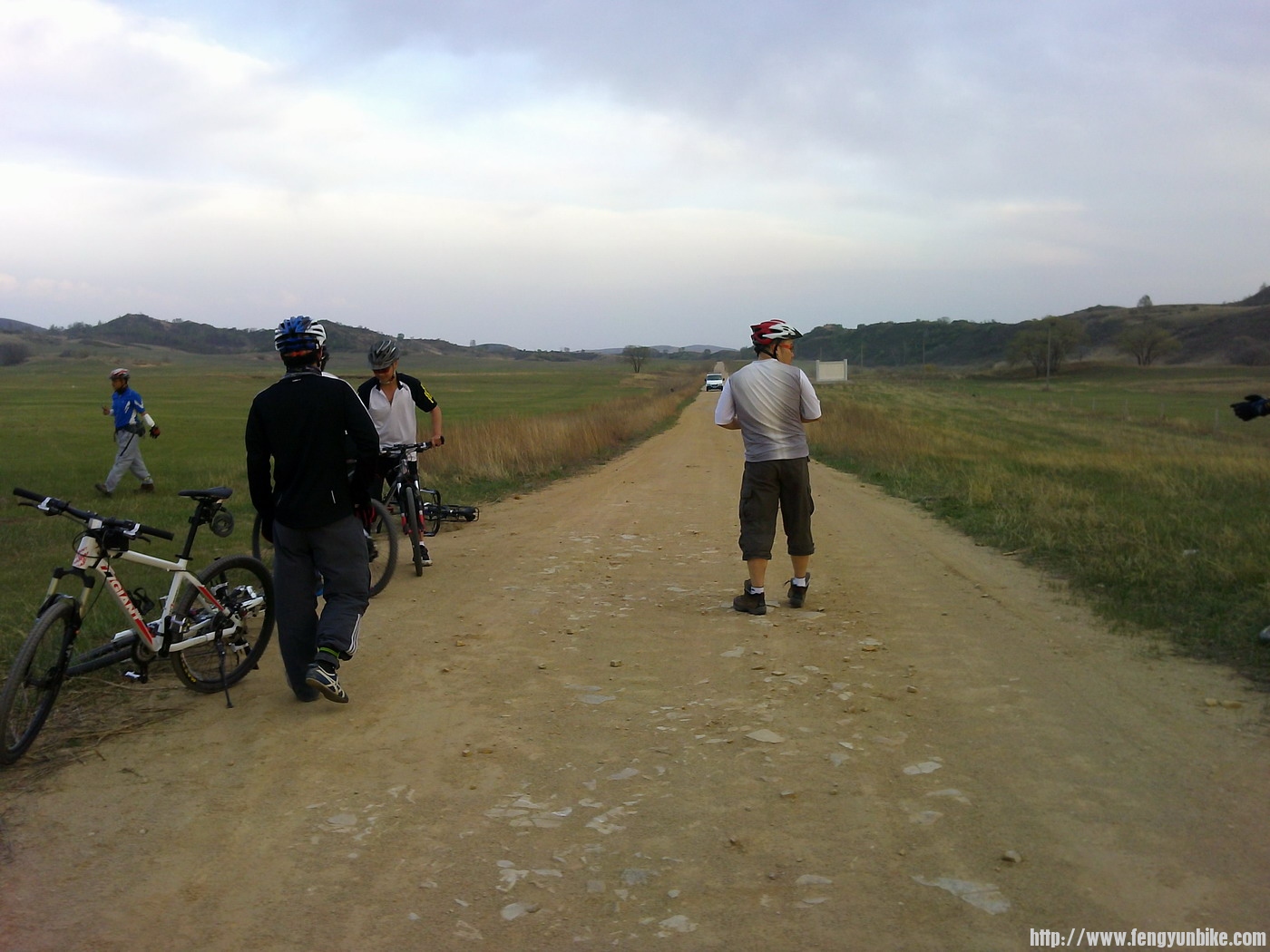 0002-牛都哪去了呢 怎么来个影都没有啊.JPG